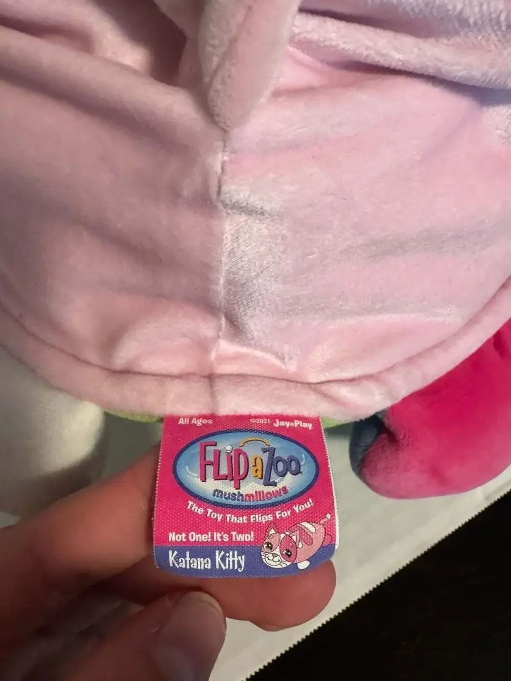 Flip A Zoo Mushmallows Reversible Katana Kitty Plush to Blue & Green Dog